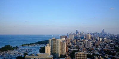 Why Is Chicago’s Luxury Real Estate Market Outperforming the National Average?