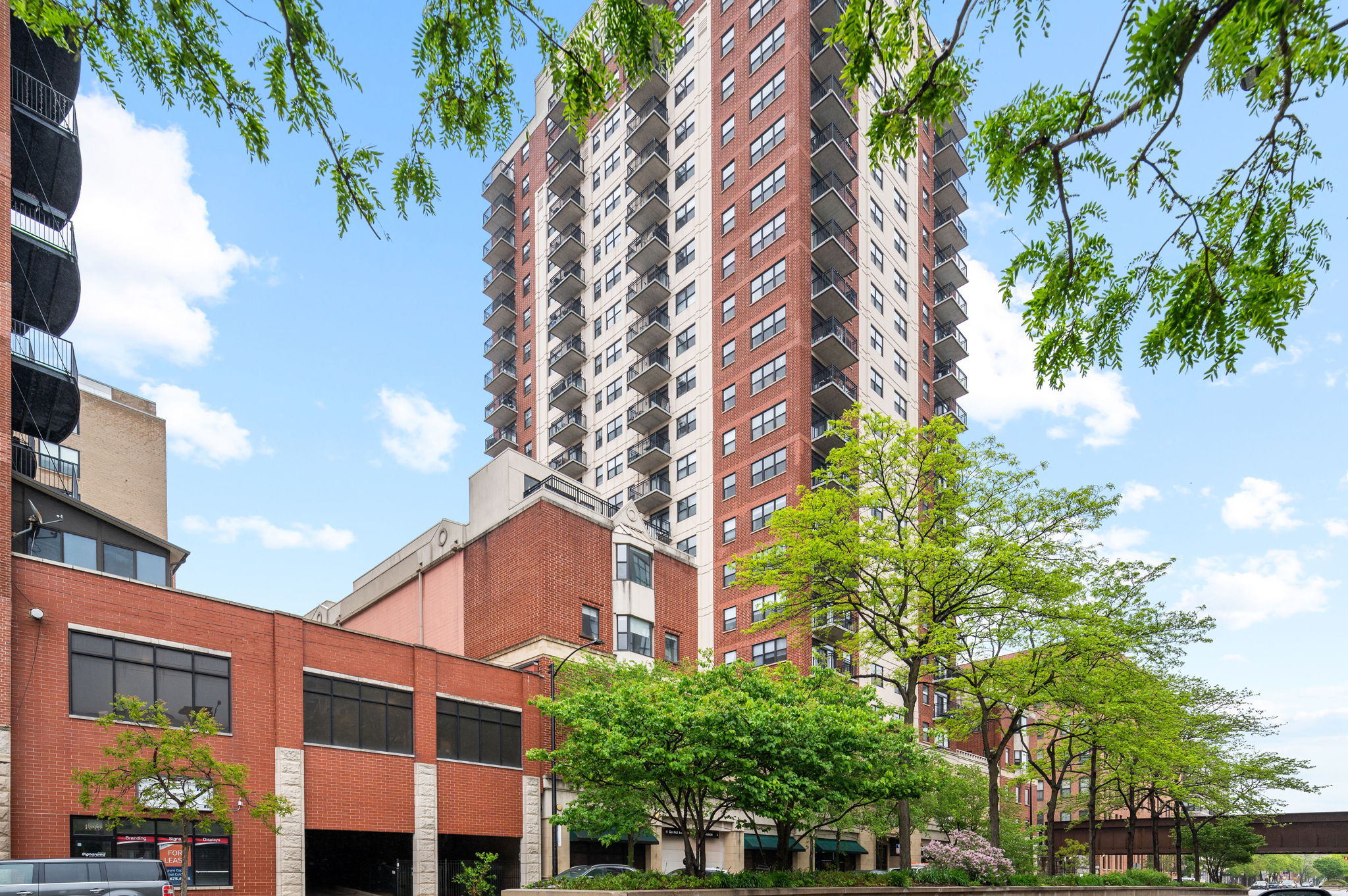 Successful sale at 1529 S State Street Chicago, IL 60605