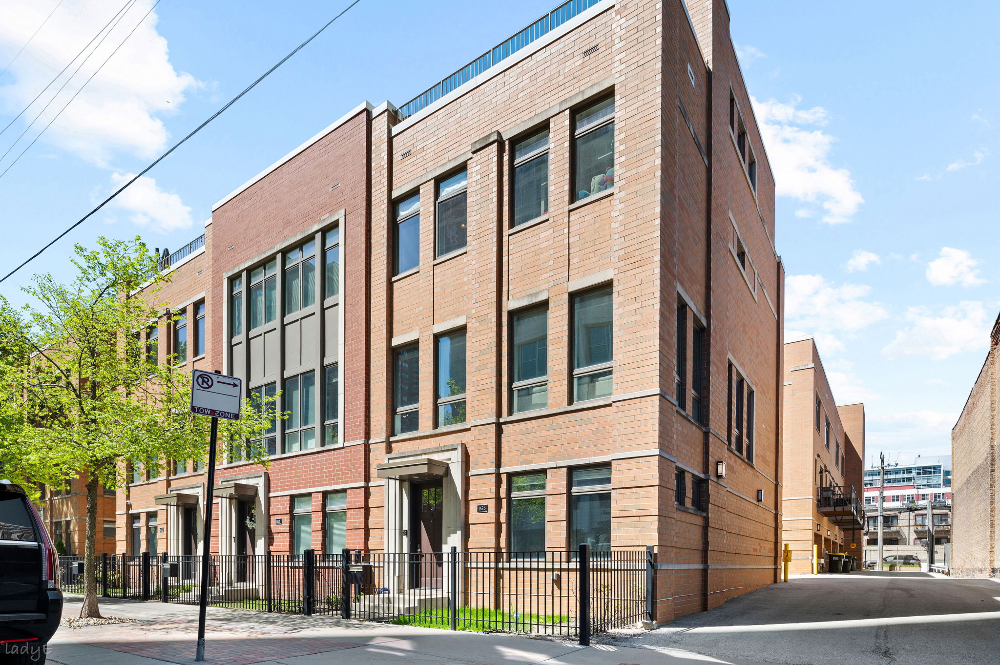 1626 S Prairie Ave, Chicago
