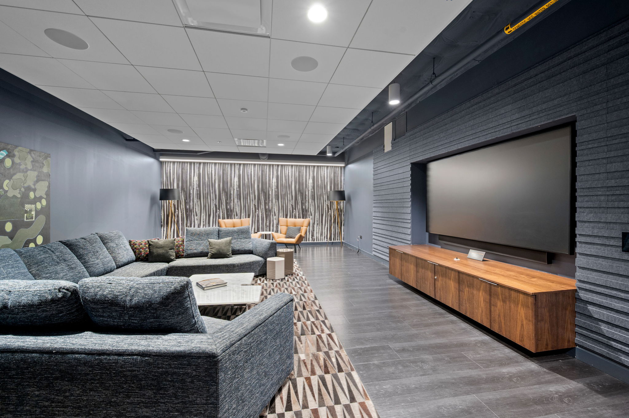 Cirrus condo building