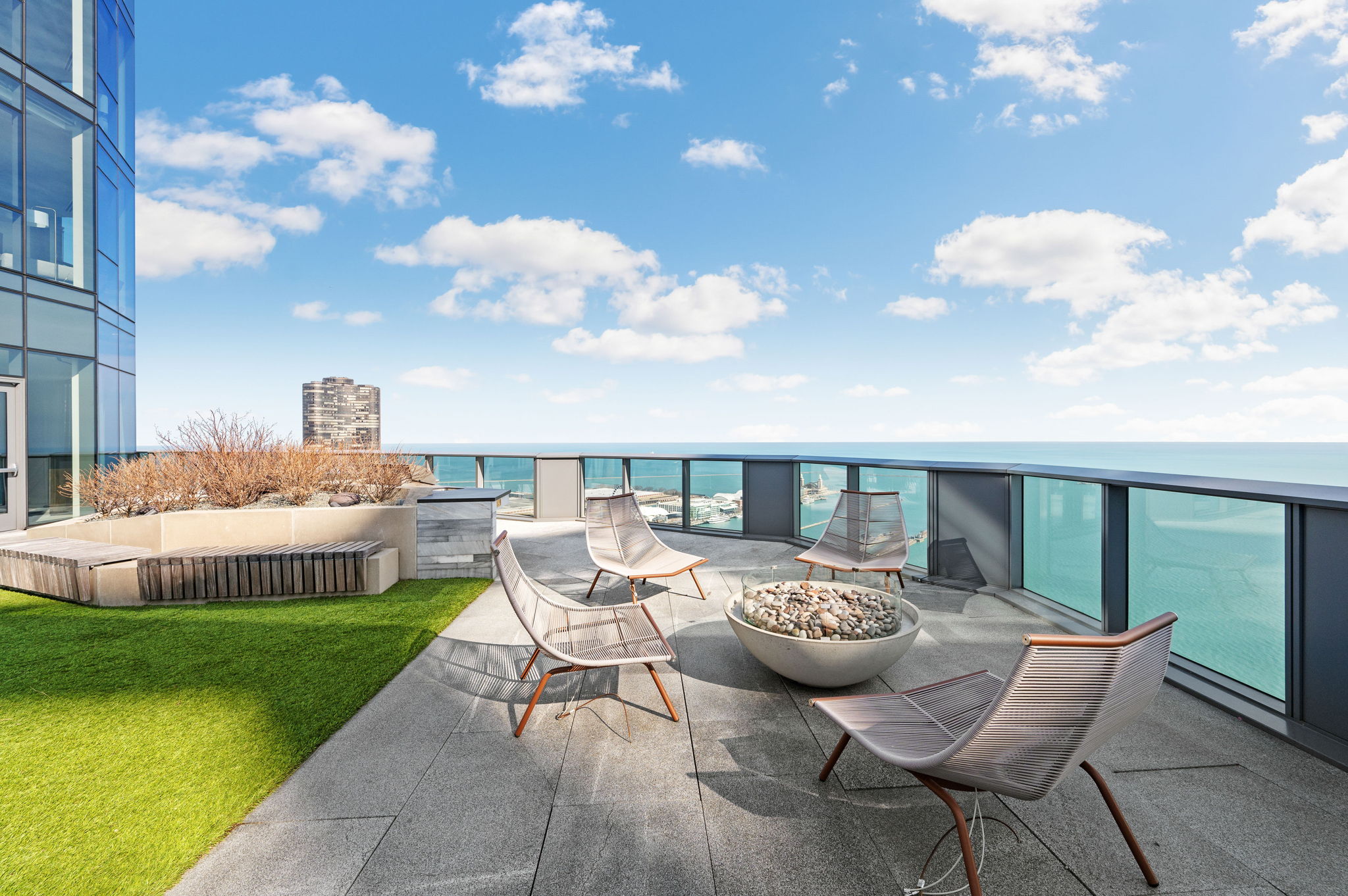 211 N Harbor Floor Plans