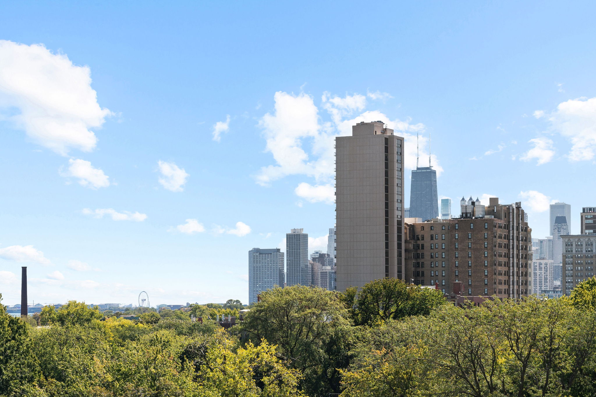 Luxury real estate agent chicago