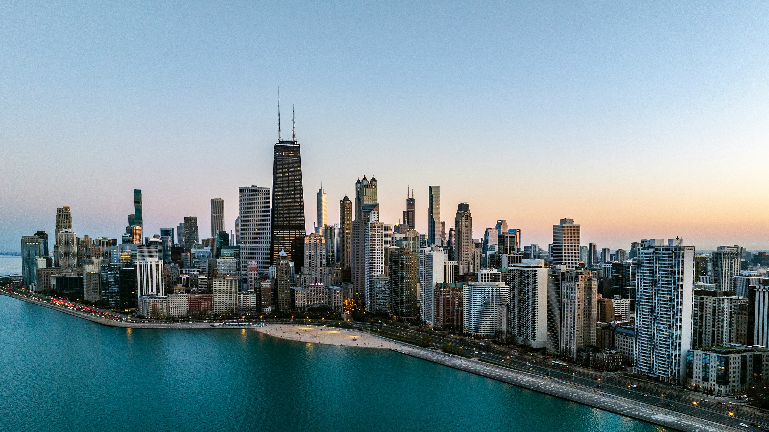 The Gold Coast Neighborhood Chicago, IL 60610 Real Estate