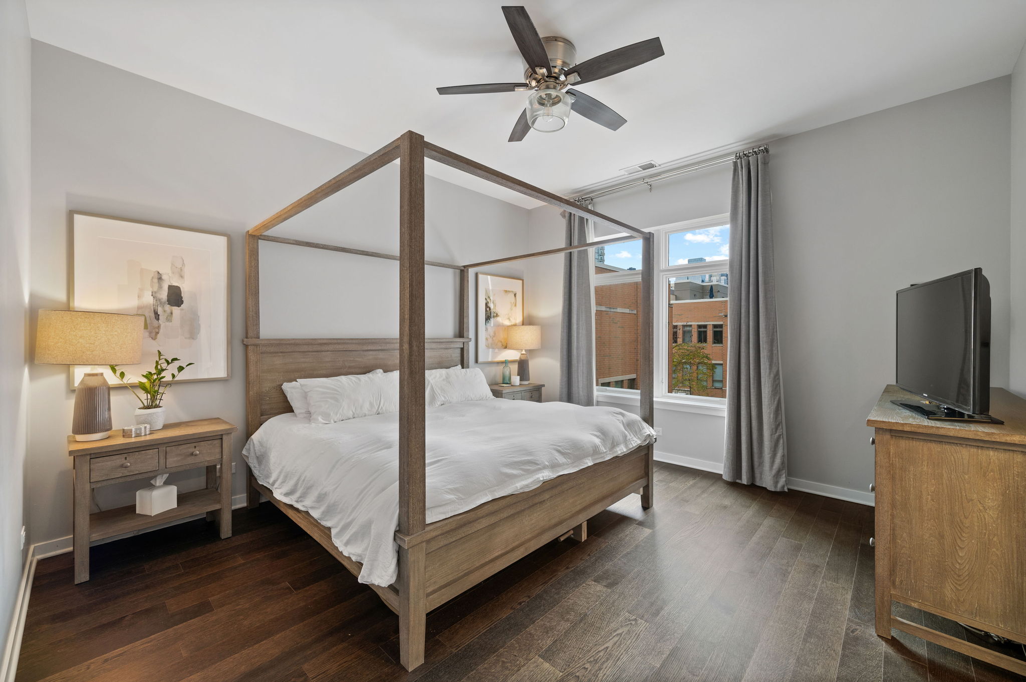 South loop town homes